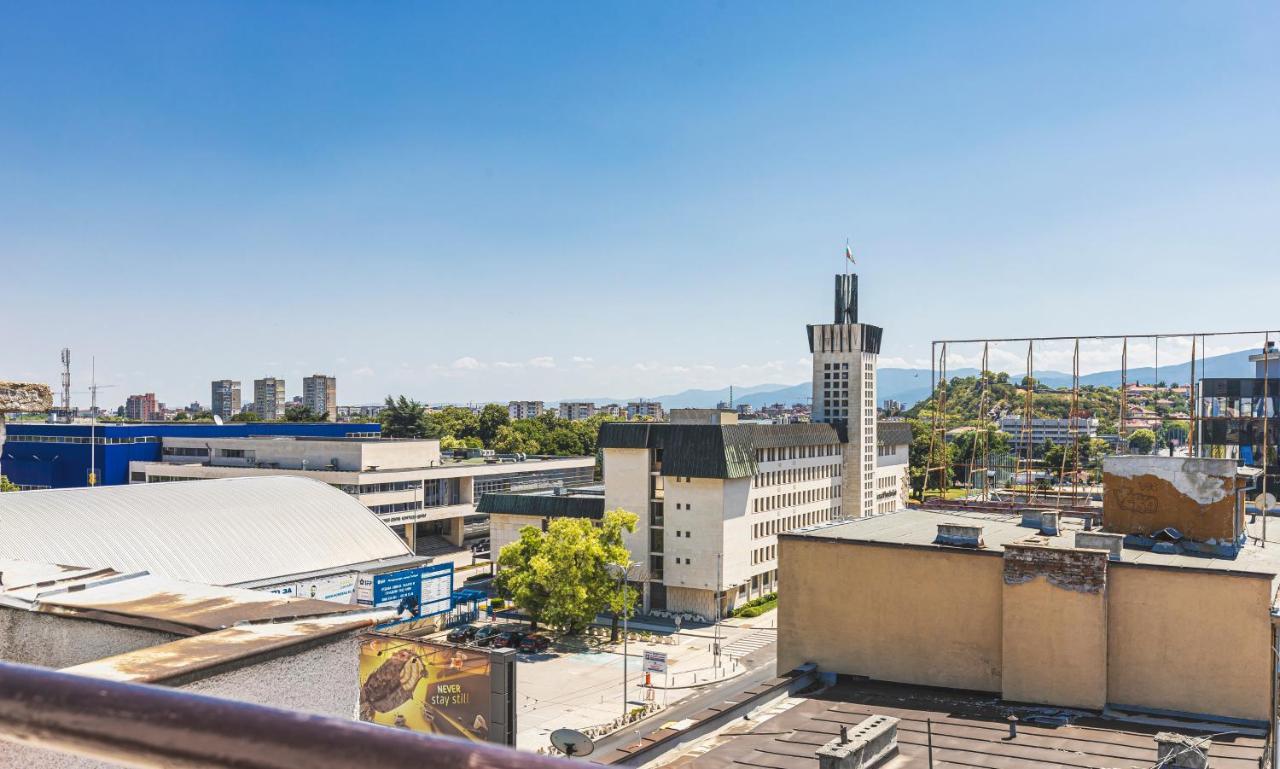 Fancy 1Bd Penthouse With Terrace Near The Centre By Flat Mаnager Apartment พลอฟดิฟ ภายนอก รูปภาพ