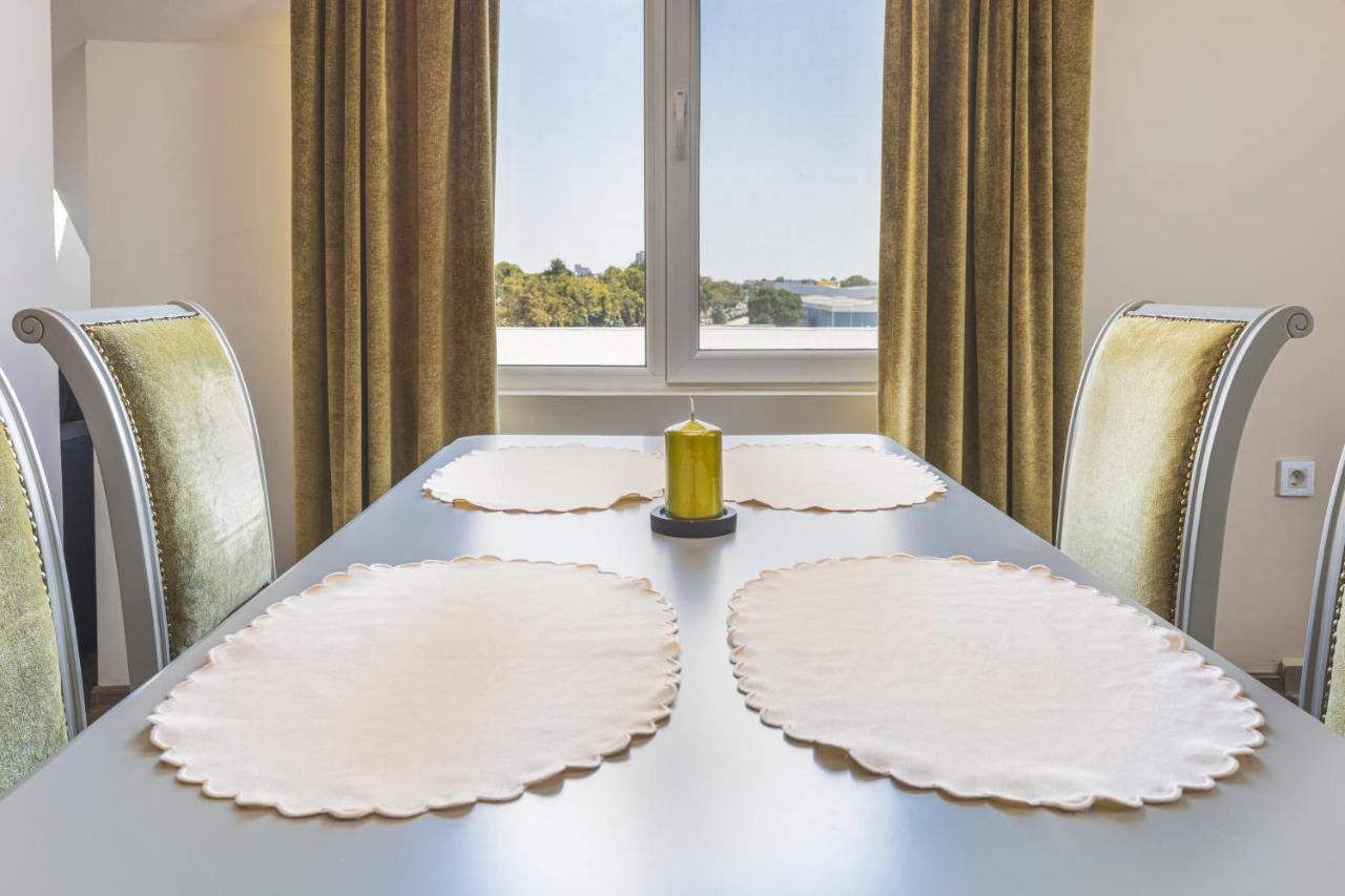 Fancy 1Bd Penthouse With Terrace Near The Centre By Flat Mаnager Apartment พลอฟดิฟ ภายนอก รูปภาพ